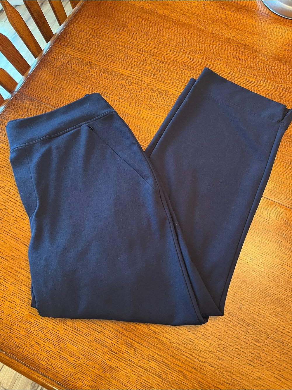 LL BEAN Navy Go-Anywhere Knit Pants, high rise - straight - ankle, size M